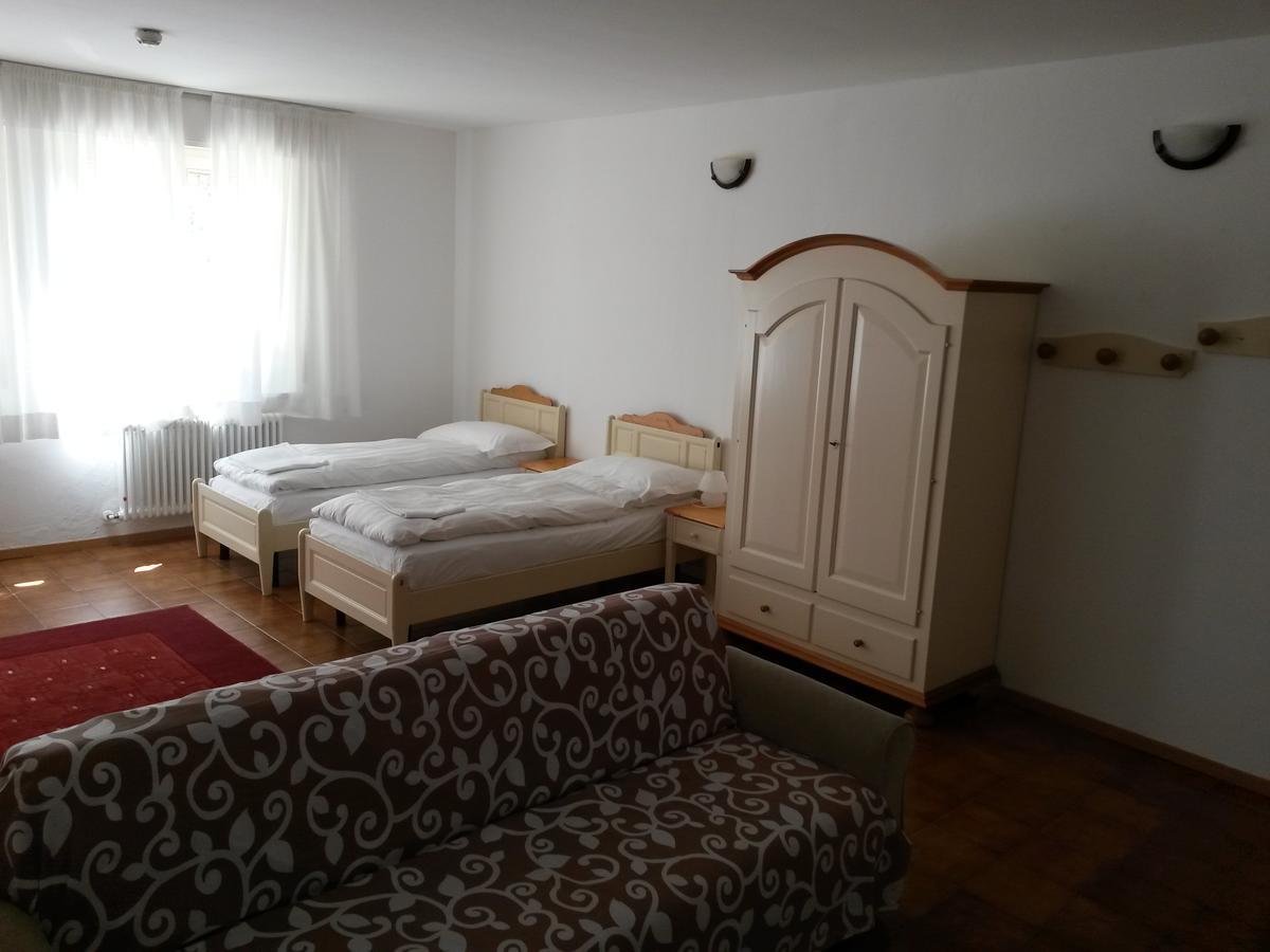 Hotel Santa Barbara Ronzo-Chienis Bagian luar foto